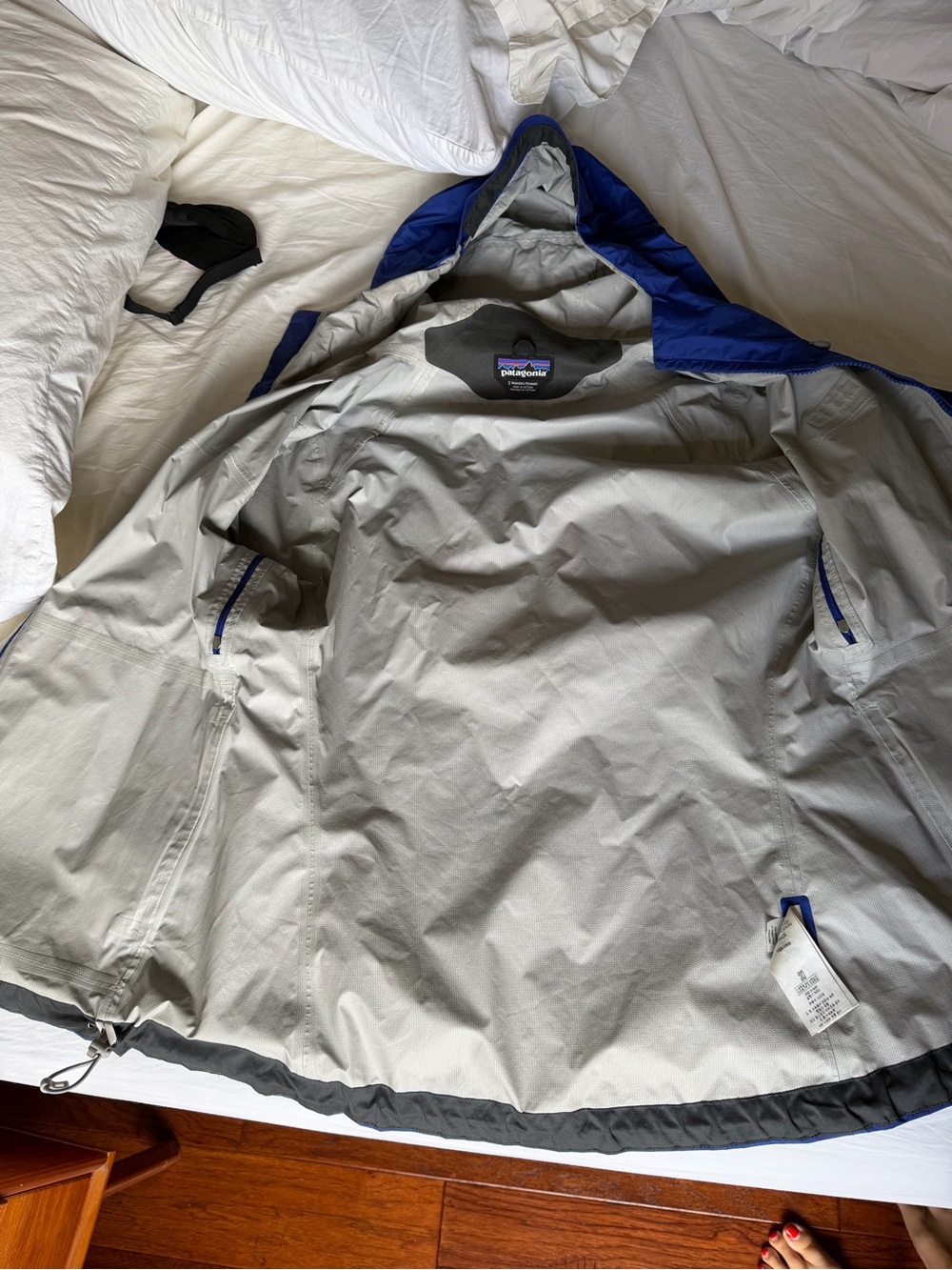 Patagonia Women's Torrentshell Jacket - Harvest Moon Blue / Small / blue - Picture 13 of 16